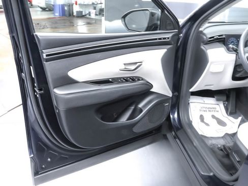 Used 2023 Hyundai Tucson Limited image 20