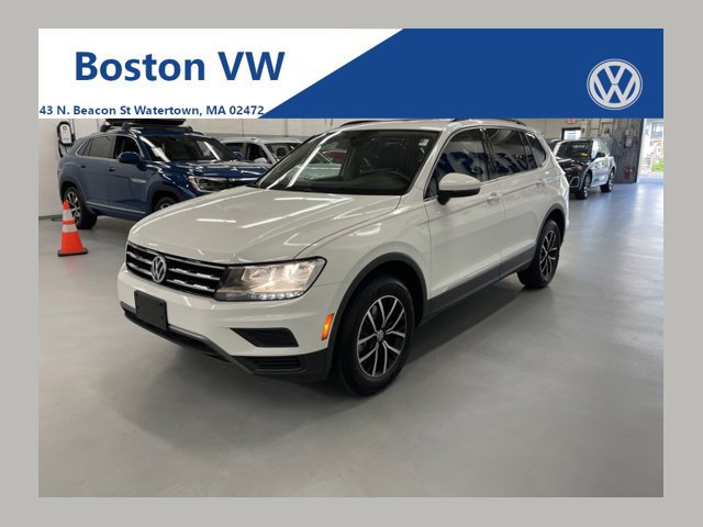 Used 2021 Volkswagen Tiguan SE w/ Panoramic Sunroof Package AWD/4WD image 1