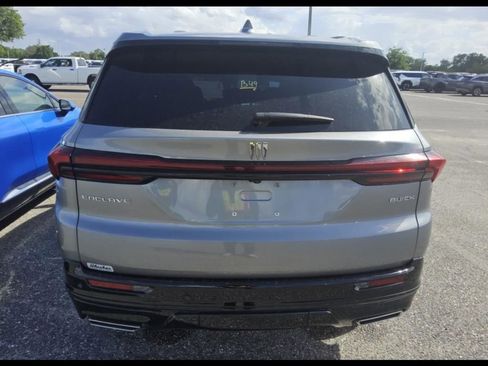 Used 2025 Buick Enclave Sport Touring w/ Trailering Package, 5000 lbs. FWD image 6