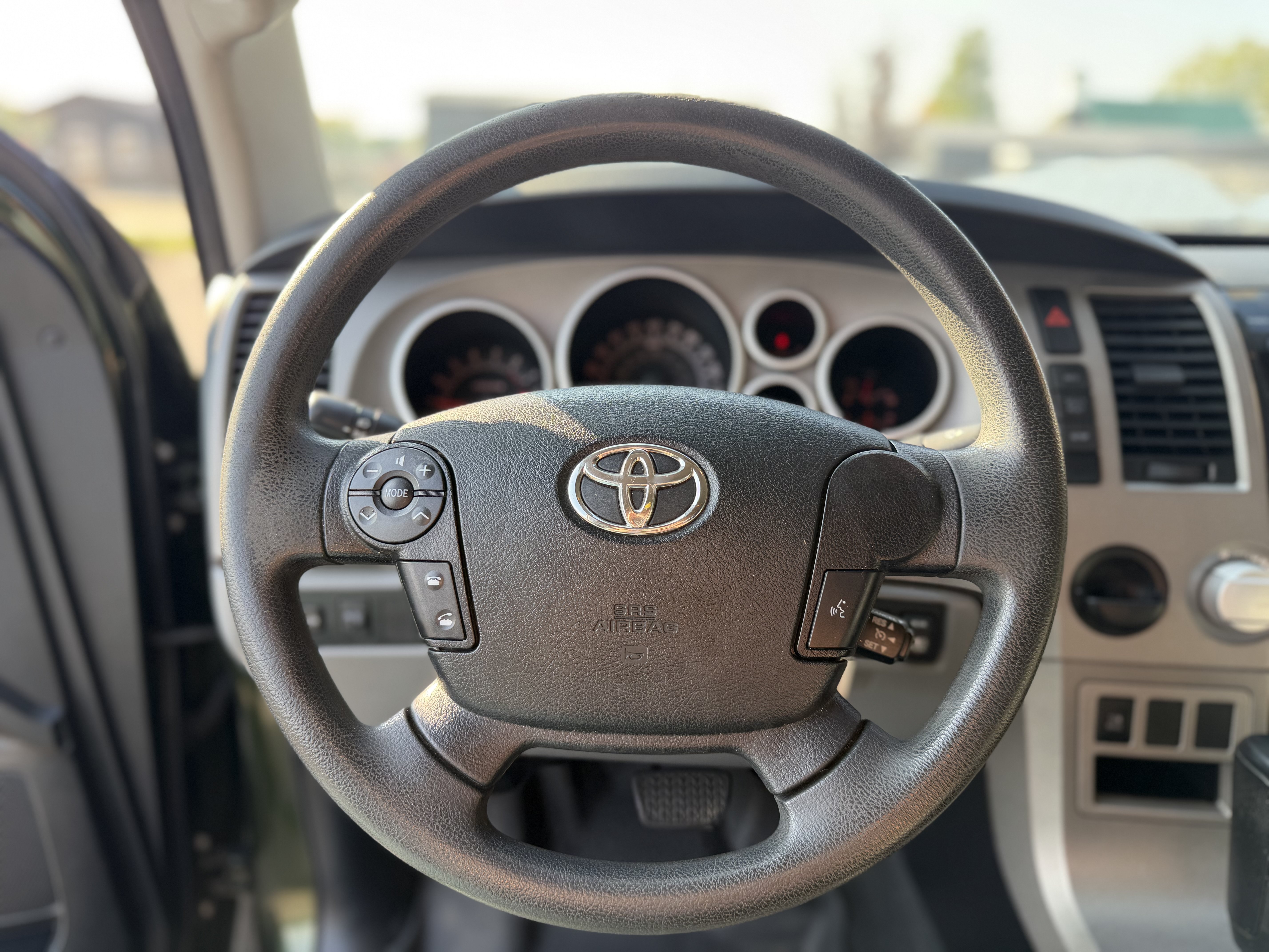 Used 2013 Toyota Tundra 2WD Double Cab w/ SR5 Pkg image 10