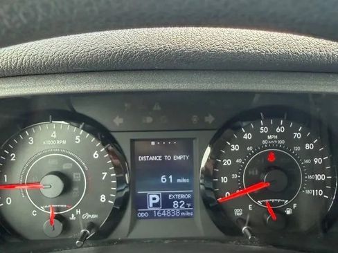 Used 2015 Toyota Sienna LE FWD image 14