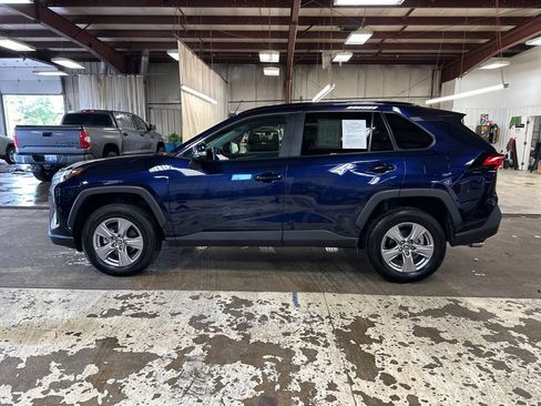 Certified 2025 Toyota RAV4 XLE AWD/4WD image 2