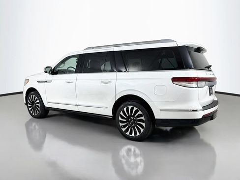 Used 2023 Lincoln Navigator L Black Label AWD/4WD image 7