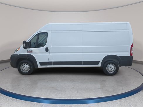 Used 2017 RAM ProMaster 2500 w/ Interior Convenience Group FWD image 9