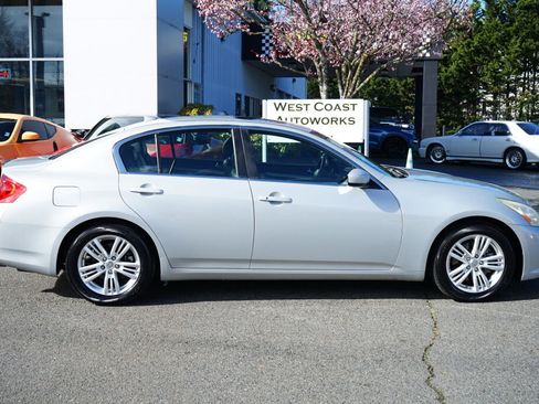 Used 2012 INFINITI G25 Journey image 6