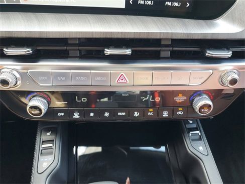 New 2025 Kia Telluride SX w/ SX Captain's Chair Package image 39