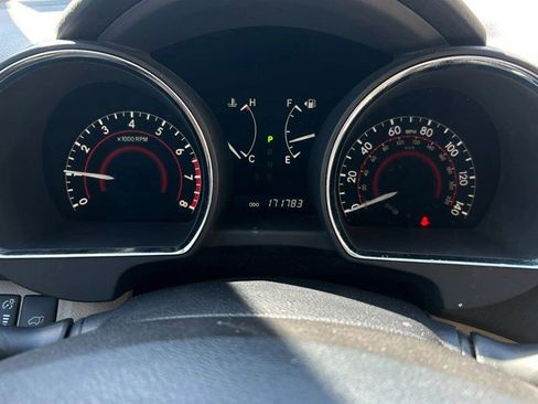 Used 2012 Toyota Highlander SE w/ Tow Pkg AWD/4WD image 17