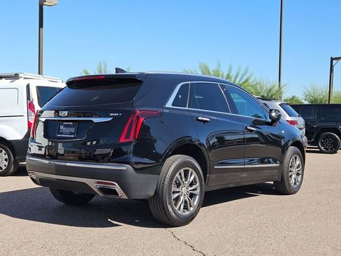 Used 2022 Cadillac XT5 Premium Luxury w/ LPO, Floor Liner Package FWD image 4