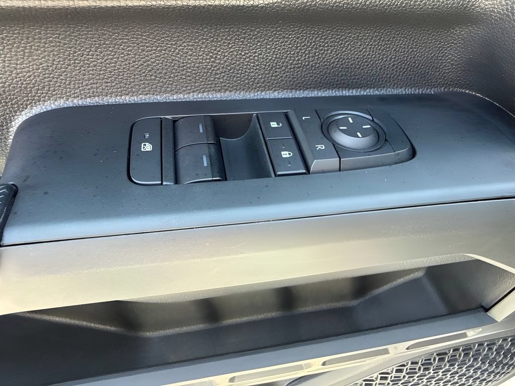 Used 2025 Toyota Tacoma SR RWD image 25