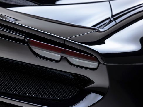 Certified 2025 Ferrari 296 GTB Coupe image 29