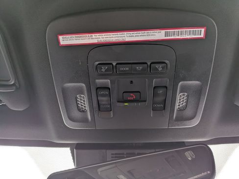 Used 2025 Toyota Camry SE w/ Multimedia Upgrade Package FWD image 22