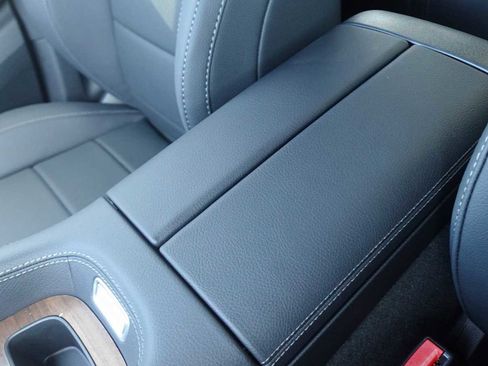 Used 2026 Mercedes-Benz GLE 350 4MATIC image 36