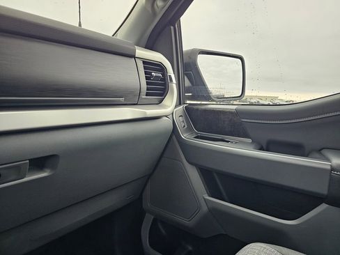 Used 2022 Ford F150 XLT w/ Equipment Group 302A High image 27