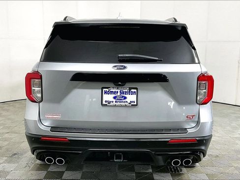 Used 2020 Ford Explorer ST w/ ST Street Pack image 4