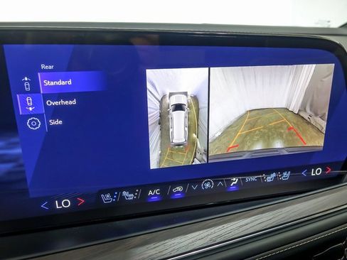 New 2026 Chevrolet Suburban Premier image 22