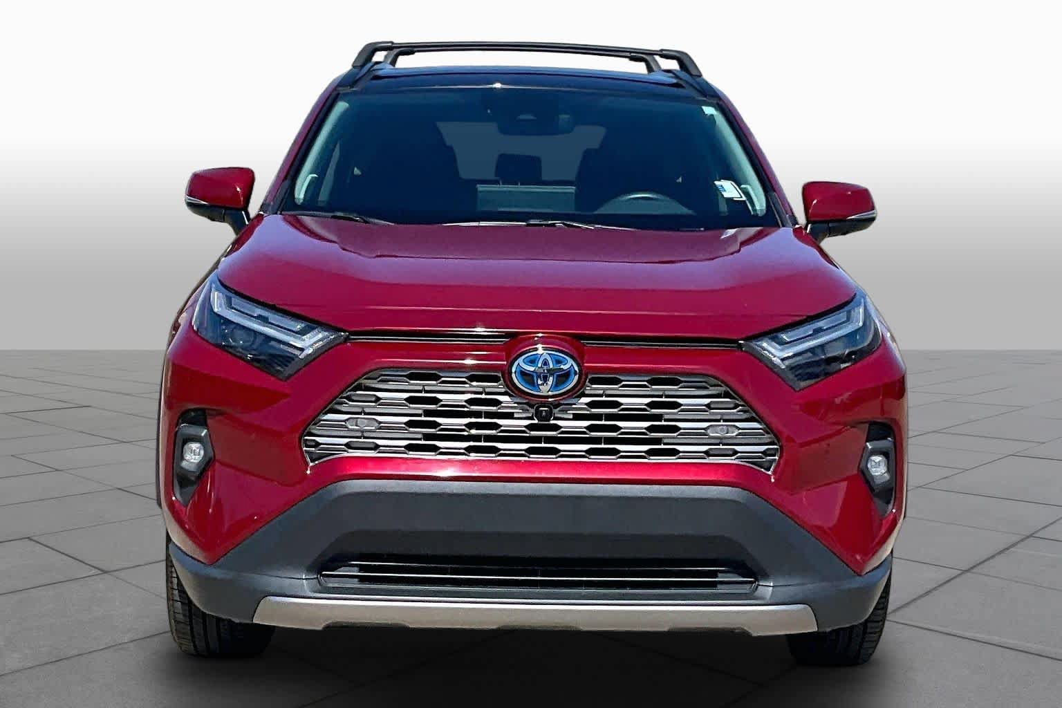 Used 2024 Toyota RAV4 Limited w/ Advanced Technology Package AWD/4WD image 4