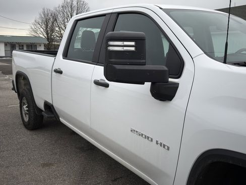 Used 2023 Chevrolet Silverado 2500 W/T w/ WT Fleet Convenience Package image 4
