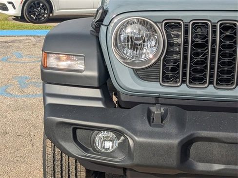New 2025 Jeep Wrangler Sport S image 9