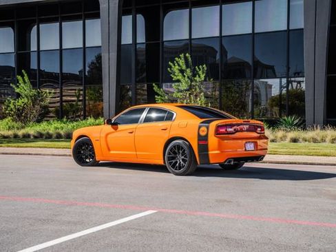 Used 2014 Dodge Charger R/T image 17