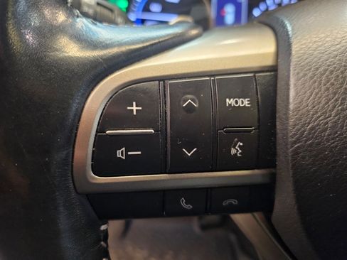 Used 2020 Lexus RX 450hL Luxury image 28