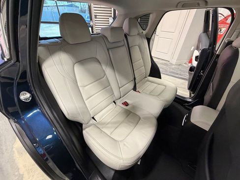 Used 2023 MAZDA CX-5 AWD 2.5 S w/ Premium Plus Pkg image 5