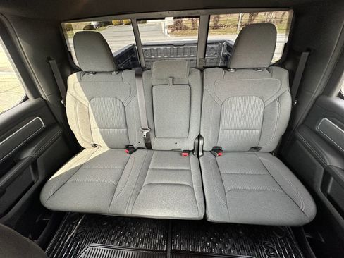 Used 2021 RAM 1500 Big Horn image 17