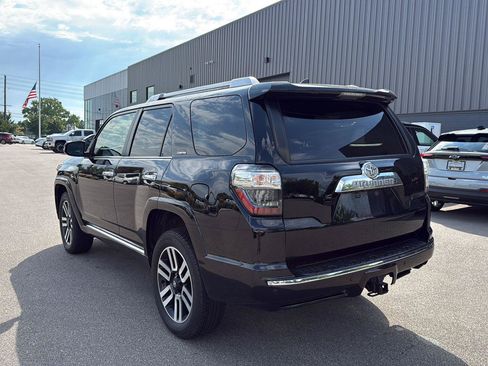 Used 2023 Toyota 4Runner Limited AWD/4WD image 4