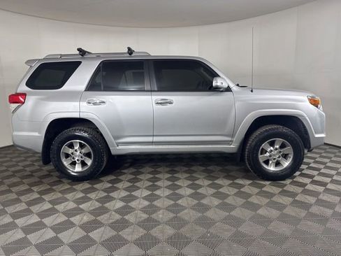 Used 2011 Toyota 4Runner SR5 AWD/4WD image 2