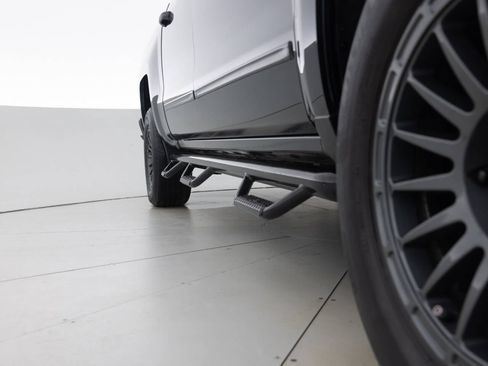 Used 2017 Chevrolet Silverado 1500 LTZ Z71 w/ LTZ Plus Package image 21