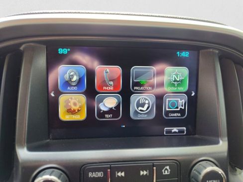 Used 2018 Chevrolet Colorado LT w/ LT Convenience Package image 15