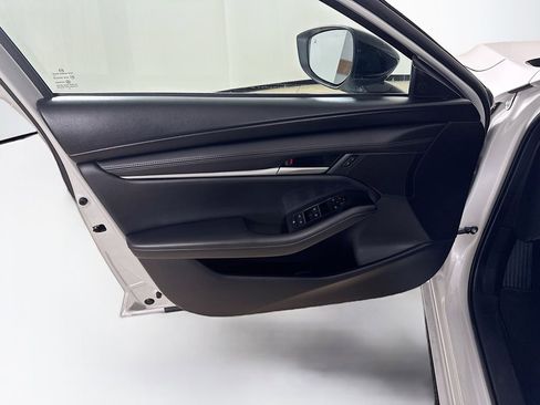 Used 2024 MAZDA MAZDA3 s image 11