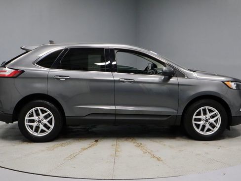 Used 2023 Ford Edge SEL w/ Convenience Package AWD/4WD image 6