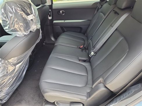 New 2025 Hyundai Ioniq 5 SEL image 15