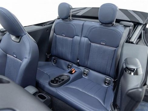 New 2025 MINI Cooper S image 21