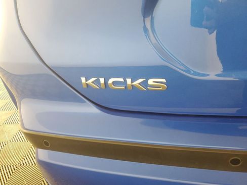 Used 2023 Nissan Kicks S image 31