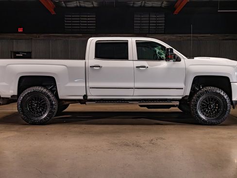 Used 2017 Chevrolet Silverado 3500 LTZ w/ Duramax Plus Package AWD/4WD image 11