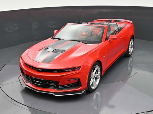 Used 2023 Chevrolet Camaro SS RWD image 29
