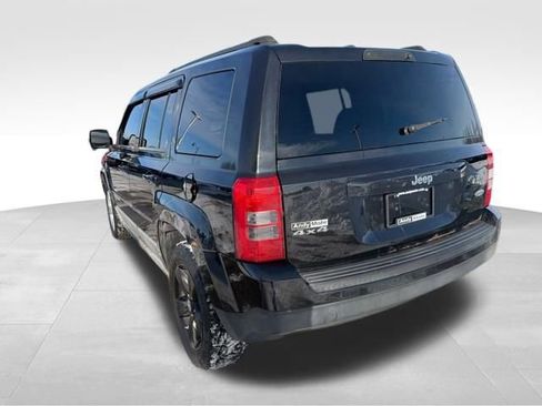 Used 2011 Jeep Patriot Latitude image 9