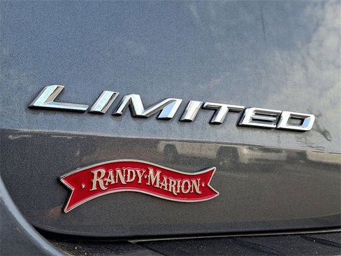 Used 2023 Ford Explorer Limited image 33