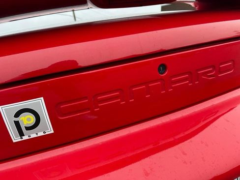 Used 1998 Chevrolet Camaro Z28 RWD image 33