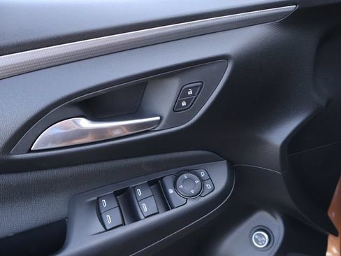 New 2026 Buick Envista Sport Touring FWD image 17