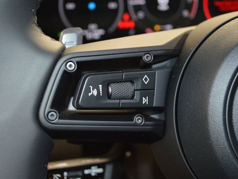 New 2026 Porsche Panamera image 21