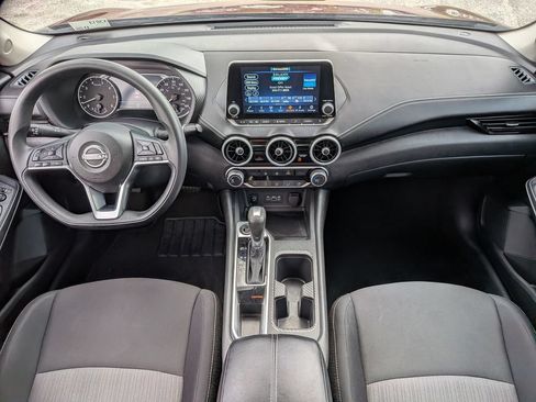 Certified 2025 Nissan Sentra SV FWD image 29