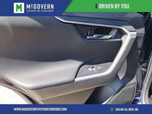 Used 2022 Toyota RAV4 Limited AWD/4WD image 10