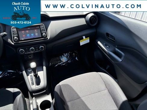 New 2025 Nissan Kicks Play S image 23