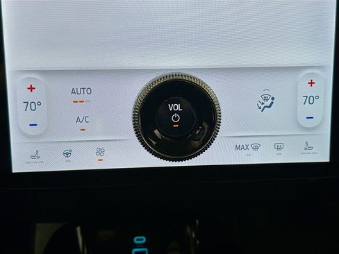 Used 2021 Ford Mustang Mach-E Select w/ Comfort/Technology Package image 16