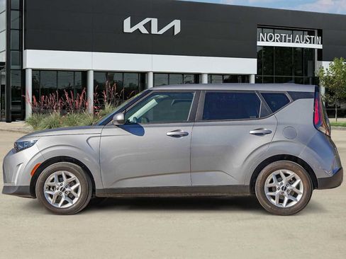Certified 2024 Kia Soul LX w/ Option Group 015 image 4