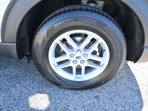 New 2026 Ford Explorer Active image 37