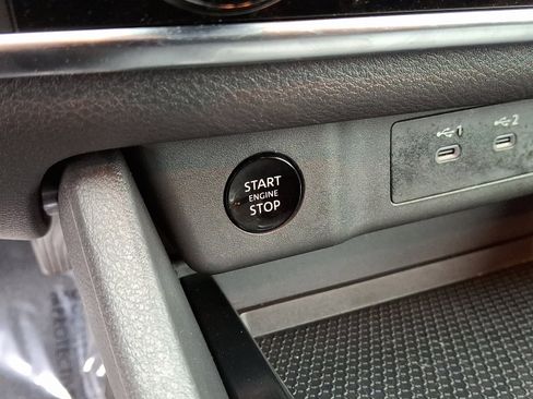 Certified 2025 Nissan Rogue S image 23