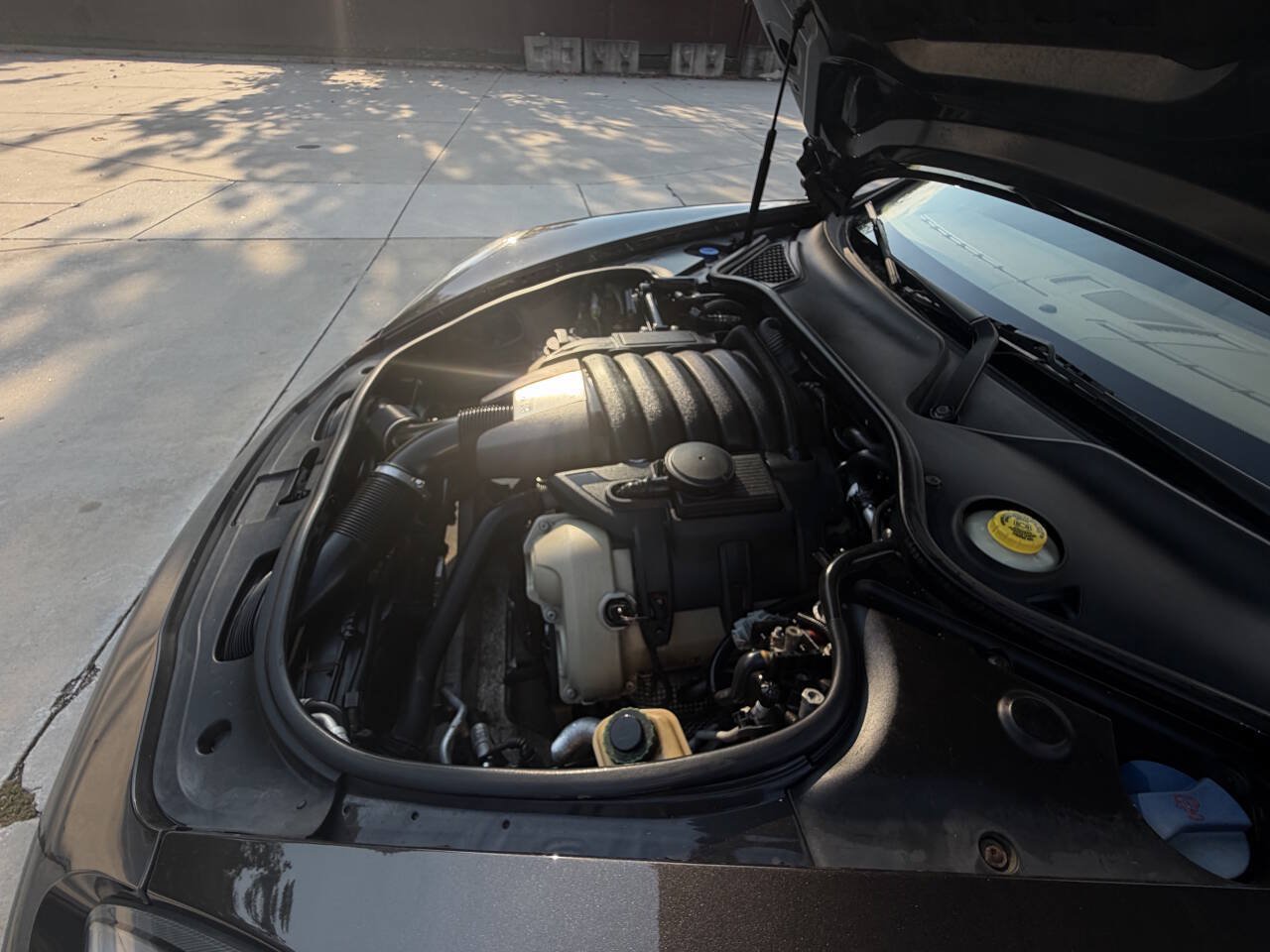 Used 2012 Porsche Panamera 4 AWD/4WD image 32